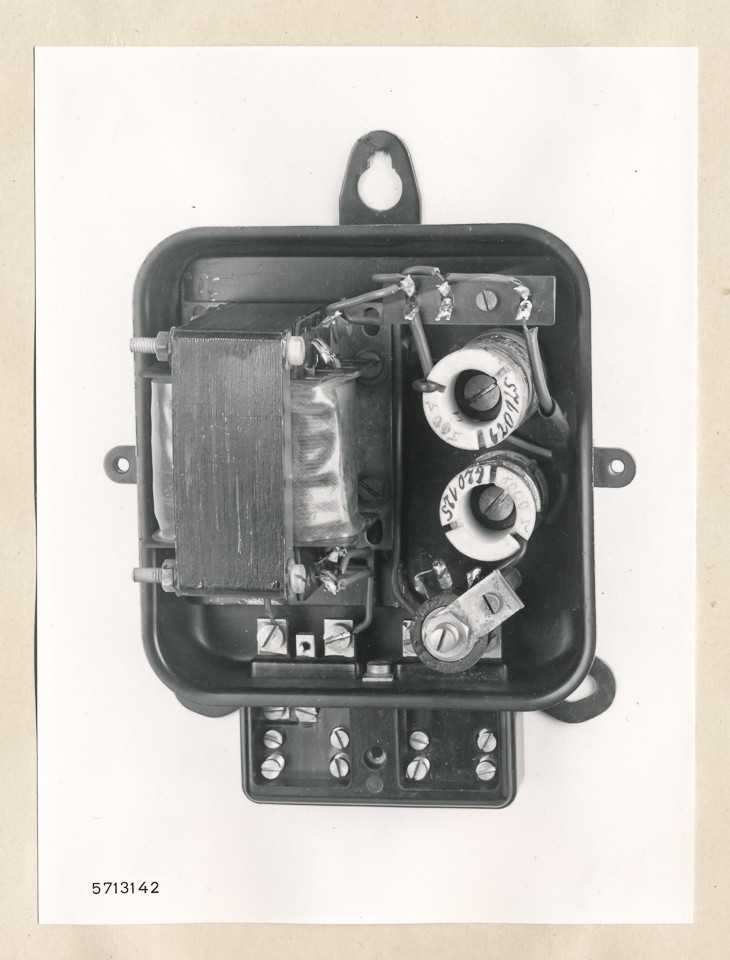 Kleingerät für Fernmesseinrichtung ohne Kappe; Foto, 1957 (www.industriesalon.de CC BY-SA)