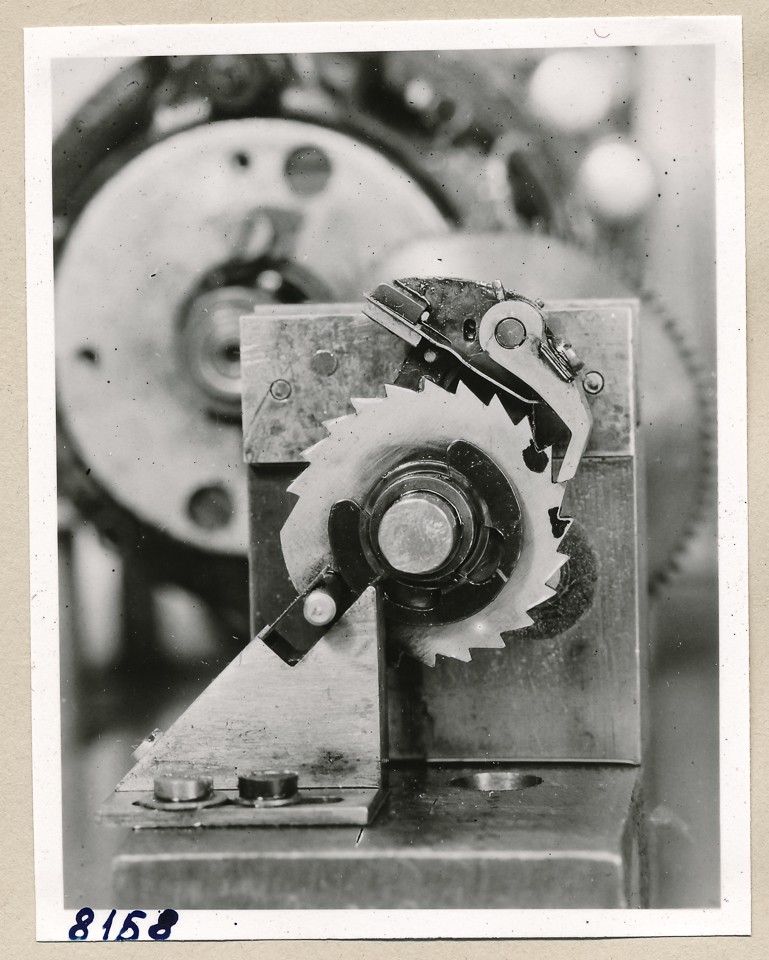 Klinkenhebel Modell Lu 6954, Bild 2; Foto, 1953 (www.industriesalon.de CC BY-SA)