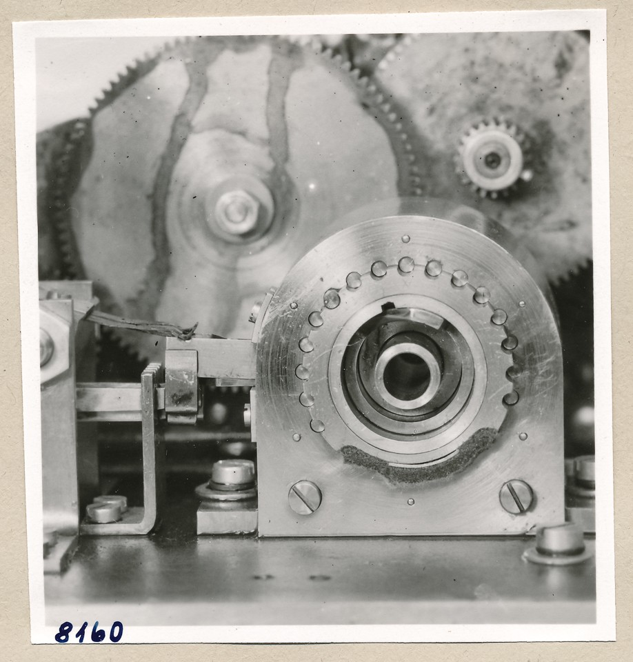 Klinkenhebel Modell Lu 6954, Bild 4; Foto, 1953 (www.industriesalon.de CC BY-SA)