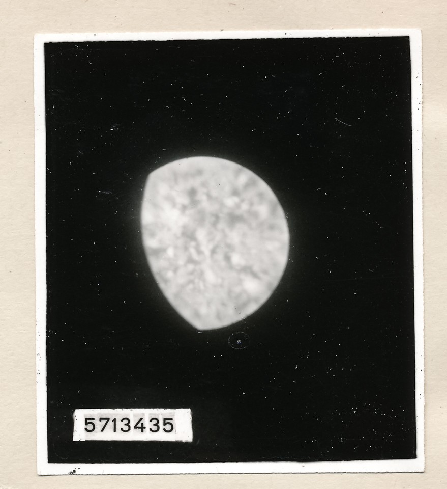 Mikroaufnahme Hochstrom-Kathode, Bild 1; Foto, 1957 (www.industriesalon.de CC BY-SA)