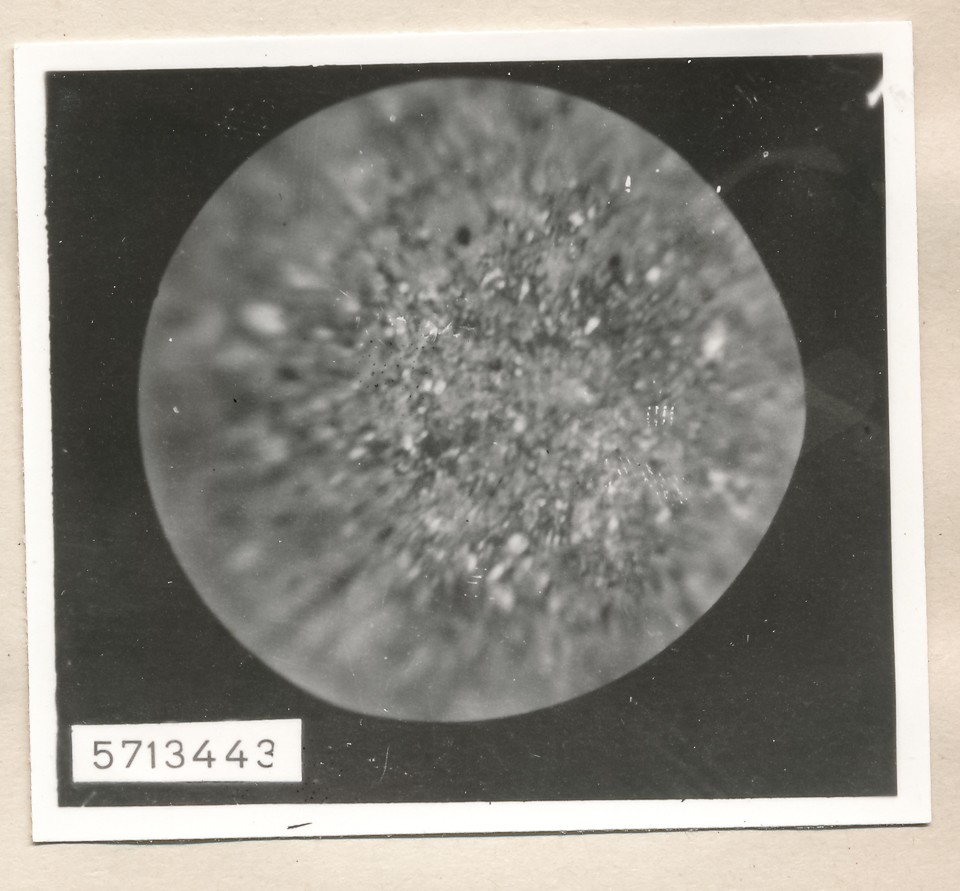 Mikroaufnahme Hochstrom-Kathode, Bild 9; Foto, 1957 (www.industriesalon.de CC BY-SA)