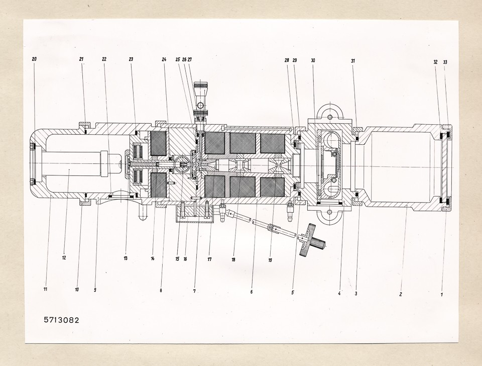 Techm. Zeichnung Elektronenmikroskop 02-00.42620.1; Foto, 1957 (www.industriesalon.de CC BY-SA)