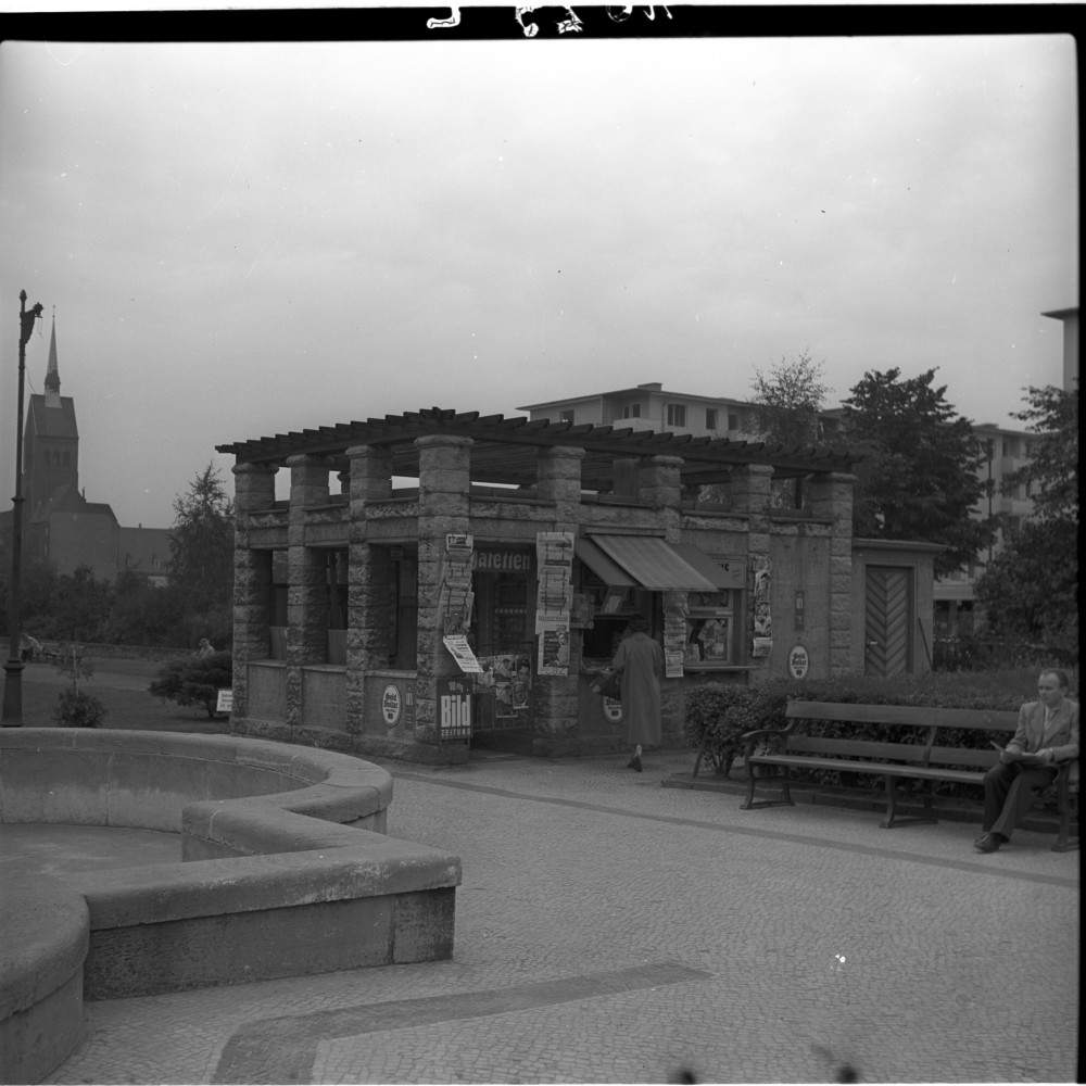 Negativ: Bayerischer Platz, 1956 (Museen Tempelhof-Schöneberg/Herwarth Staudt CC BY-NC-SA)
