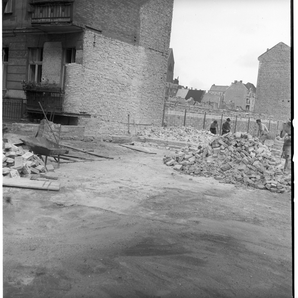 Negativ: Gelände, Berchtesgadener Straße 10-11, 1952 (Museen Tempelhof-Schöneberg/Herwarth Staudt CC BY-NC-SA)