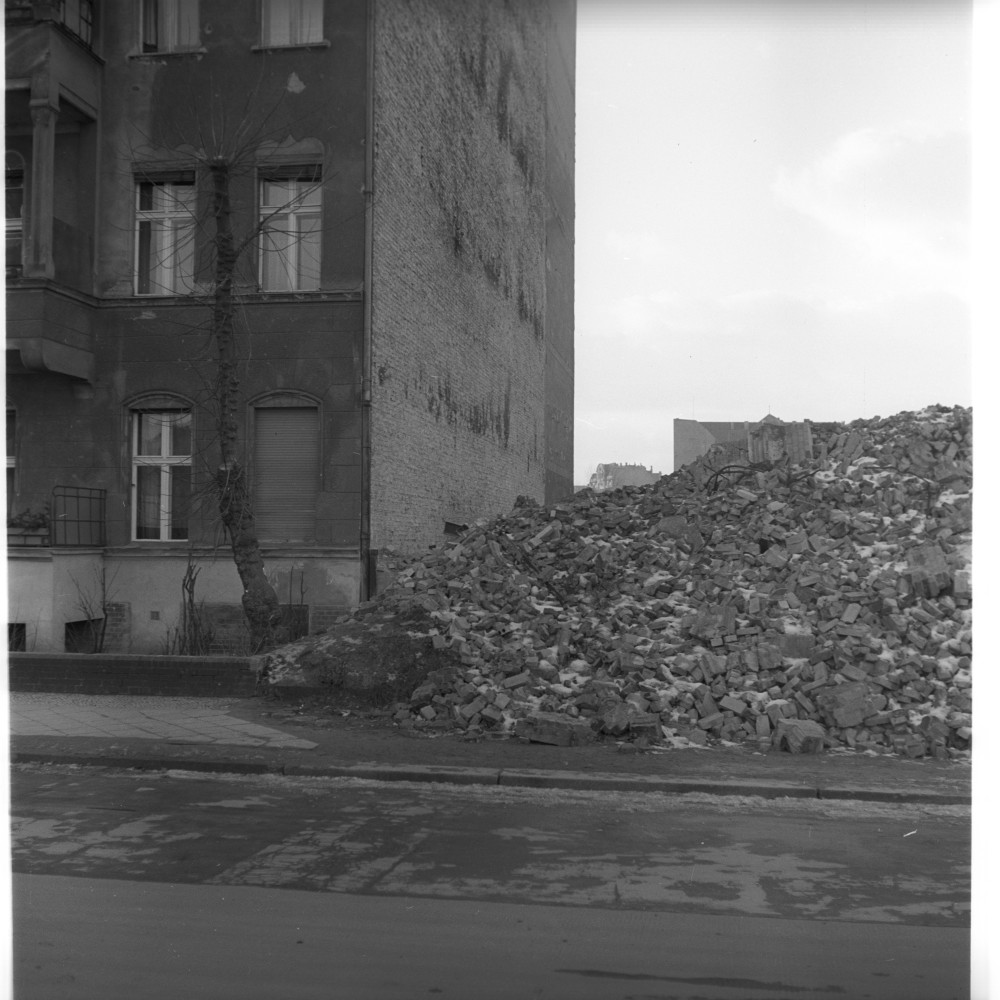 Negativ: Gelände, Berchtesgadener Straße 7, 1952 (Museen Tempelhof-Schöneberg/Herwarth Staudt CC BY-NC-SA)