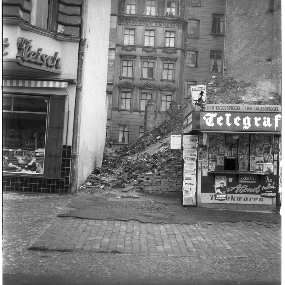 Negativ: Gelände, Bülowstraße 35, 1952 (Museen Tempelhof-Schöneberg/Herwarth Staudt CC BY-NC-SA)