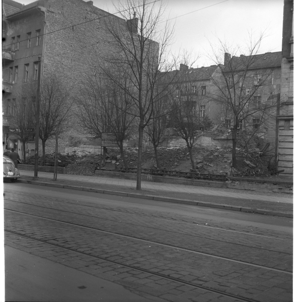 Negativ: Gelände, Bundesallee 126, 1952 (Museen Tempelhof-Schöneberg/Herwarth Staudt CC BY-NC-SA)