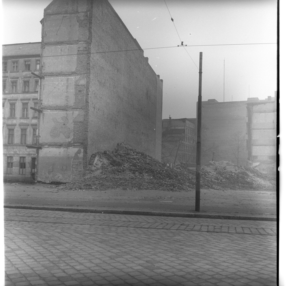 Negativ: Gelände, Gleditschstraße 15, 1952 (Museen Tempelhof-Schöneberg/Herwarth Staudt CC BY-NC-SA)