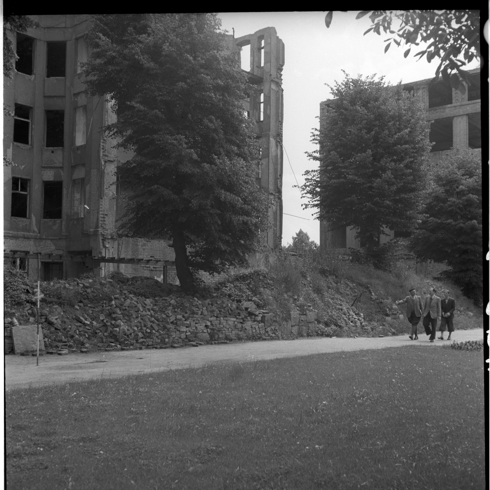 Negativ: Gelände, Kolonnenstraße 24-25, 1952 (Museen Tempelhof-Schöneberg/Herwarth Staudt CC BY-NC-SA)