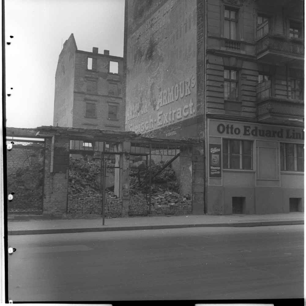 Negativ: Gelände, Monumentenstraße 39, 1951 (Museen Tempelhof-Schöneberg/Herwarth Staudt CC BY-NC-SA)