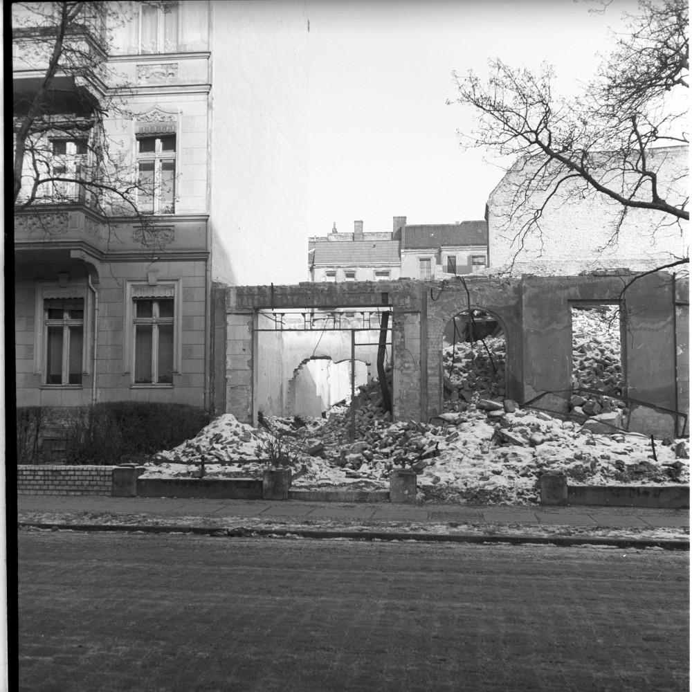 Negativ: Gelände, Peter-Vischer-Straße 11, 1952 (Museen Tempelhof-Schöneberg/Herwarth Staudt CC BY-NC-SA)