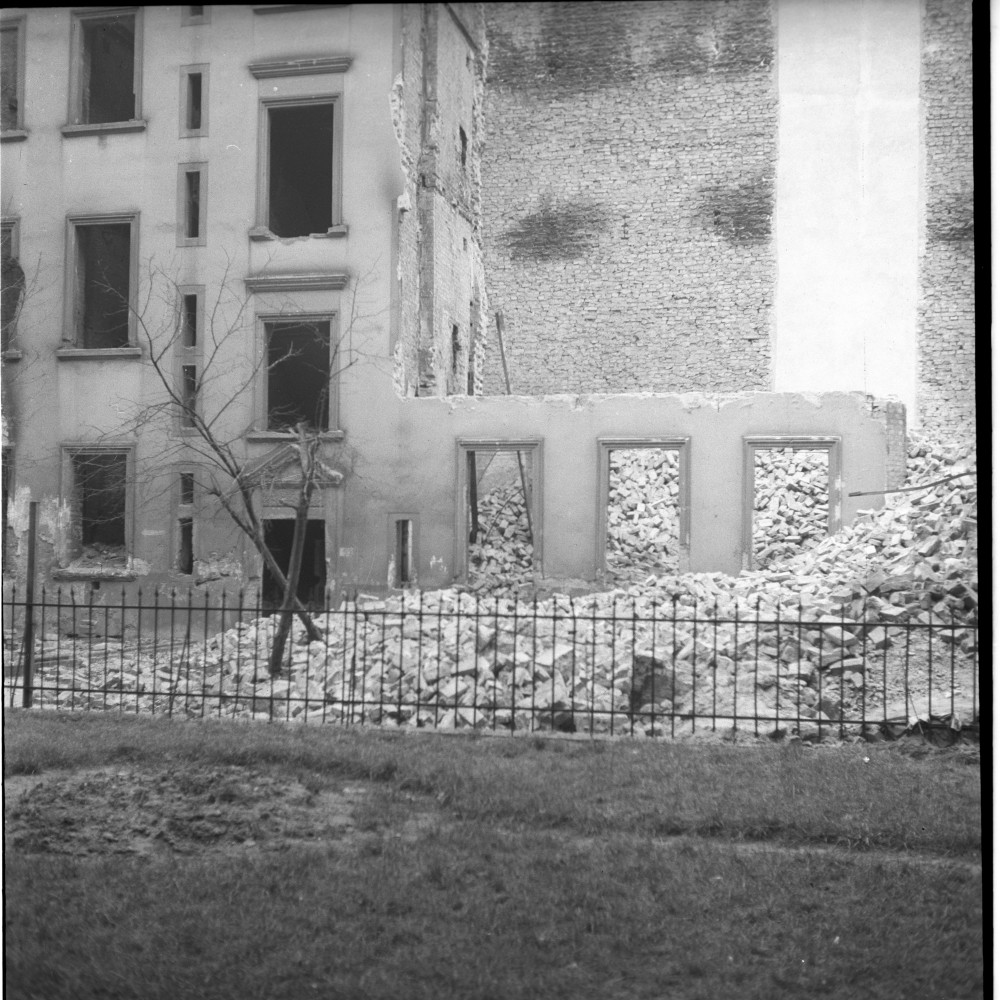 Negativ: Gelände, Siegfriedstraße 8, 1952 (Museen Tempelhof-Schöneberg/Herwarth Staudt CC BY-NC-SA)