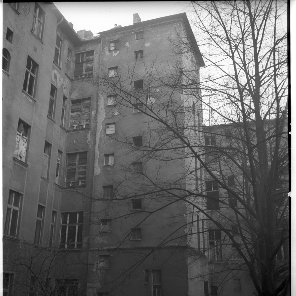 Negativ: Ruine, Freiherr-vom-Stein-Straße 5-6, 1953 (Museen Tempelhof-Schöneberg/Herwarth Staudt CC BY-NC-SA)