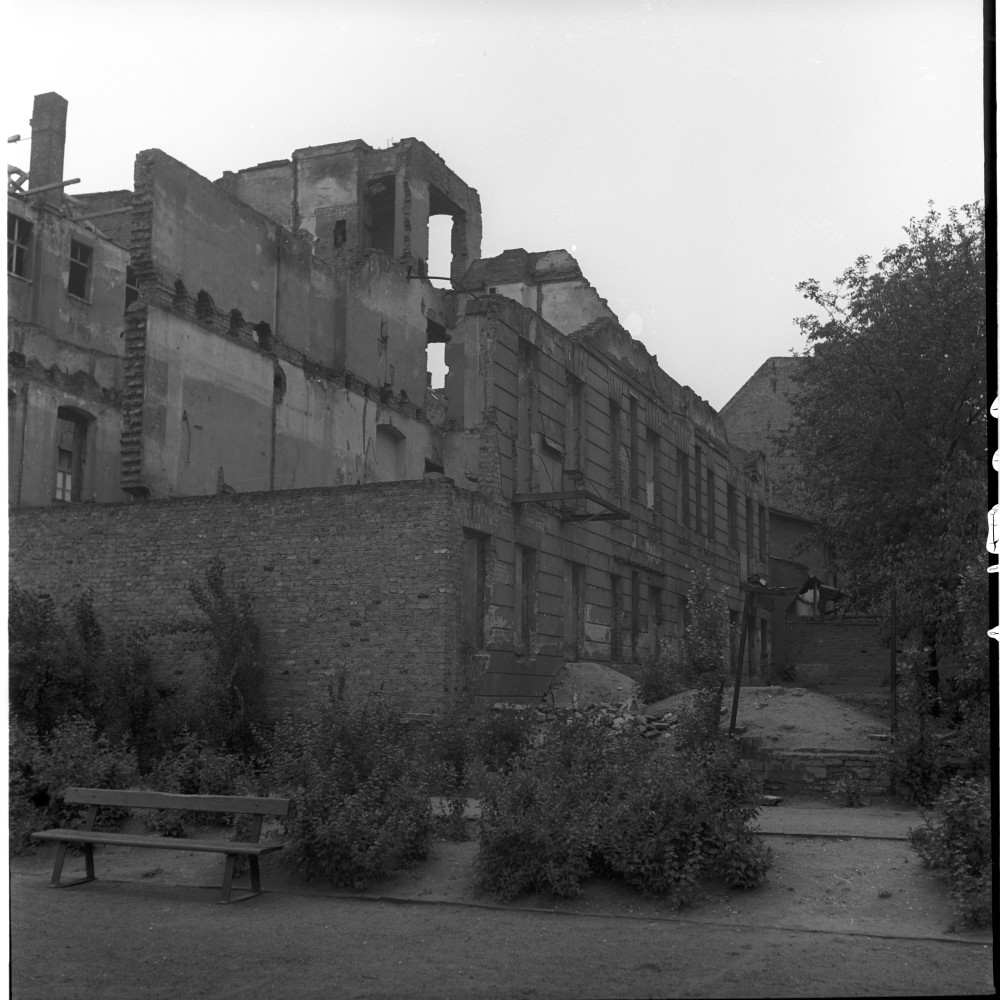 Negativ: Ruine, Görresstraße 18, 1953 (Museen Tempelhof-Schöneberg/Herwarth Staudt CC BY-NC-SA)