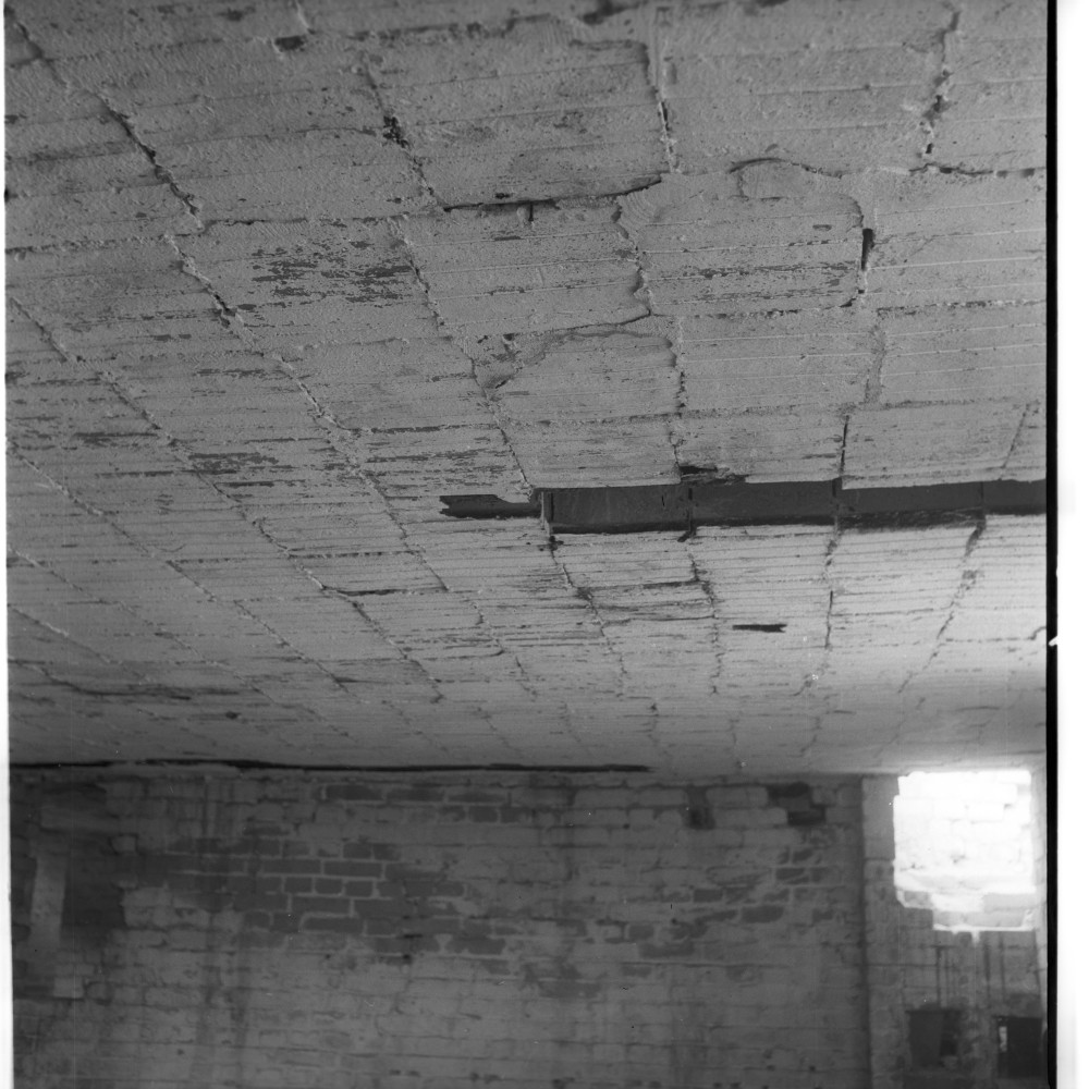 Negativ: Ruine, Grazer Damm 225, 1954 (Museen Tempelhof-Schöneberg/Herwarth Staudt CC BY-NC-SA)