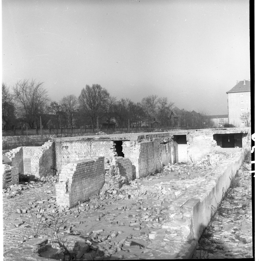 Negativ: Ruine, Grazer Damm 227, 1954 (Museen Tempelhof-Schöneberg/Herwarth Staudt CC BY-NC-SA)