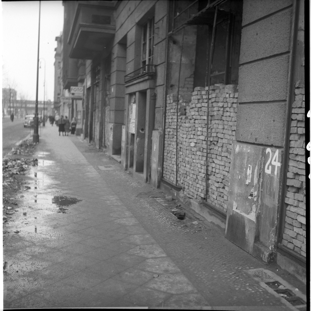 Negativ: Ruine, Innsbrucker Straße 24, 1953 (Museen Tempelhof-Schöneberg/Herwarth Staudt CC BY-NC-SA)