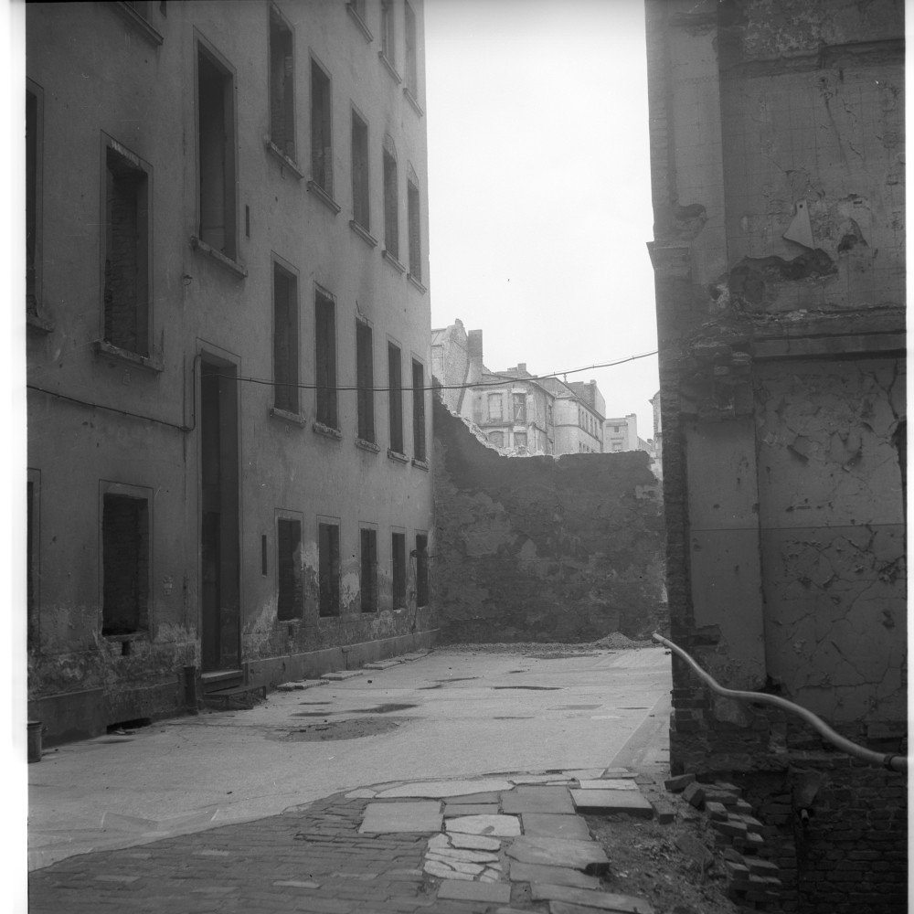 Negativ: Ruine, Keithstraße 13, 1955 (Museen Tempelhof-Schöneberg/Herwarth Staudt CC BY-NC-SA)