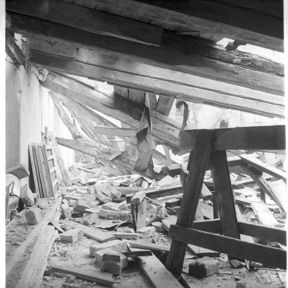 Negativ: Ruine, Lauterstraße 11/11 a, 1954 (Museen Tempelhof-Schöneberg/Herwarth Staudt CC BY-NC-SA)