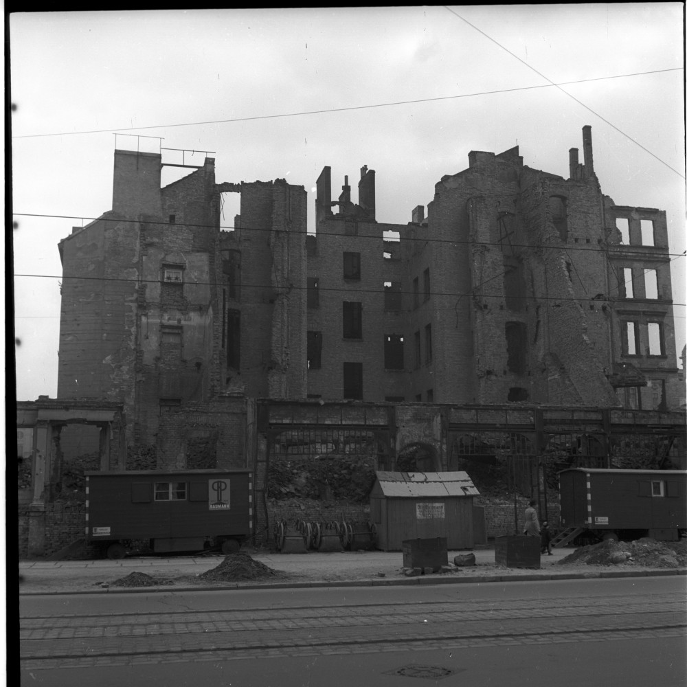 Negativ: Ruine, Potsdamer Straße 185, 1952 (Museen Tempelhof-Schöneberg/Herwarth Staudt CC BY-NC-SA)