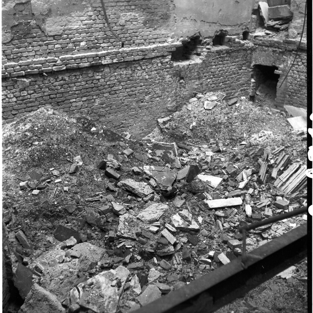 Negativ: Ruine, Saarstraße 18, 1953 (Museen Tempelhof-Schöneberg/Herwarth Staudt CC BY-NC-SA)