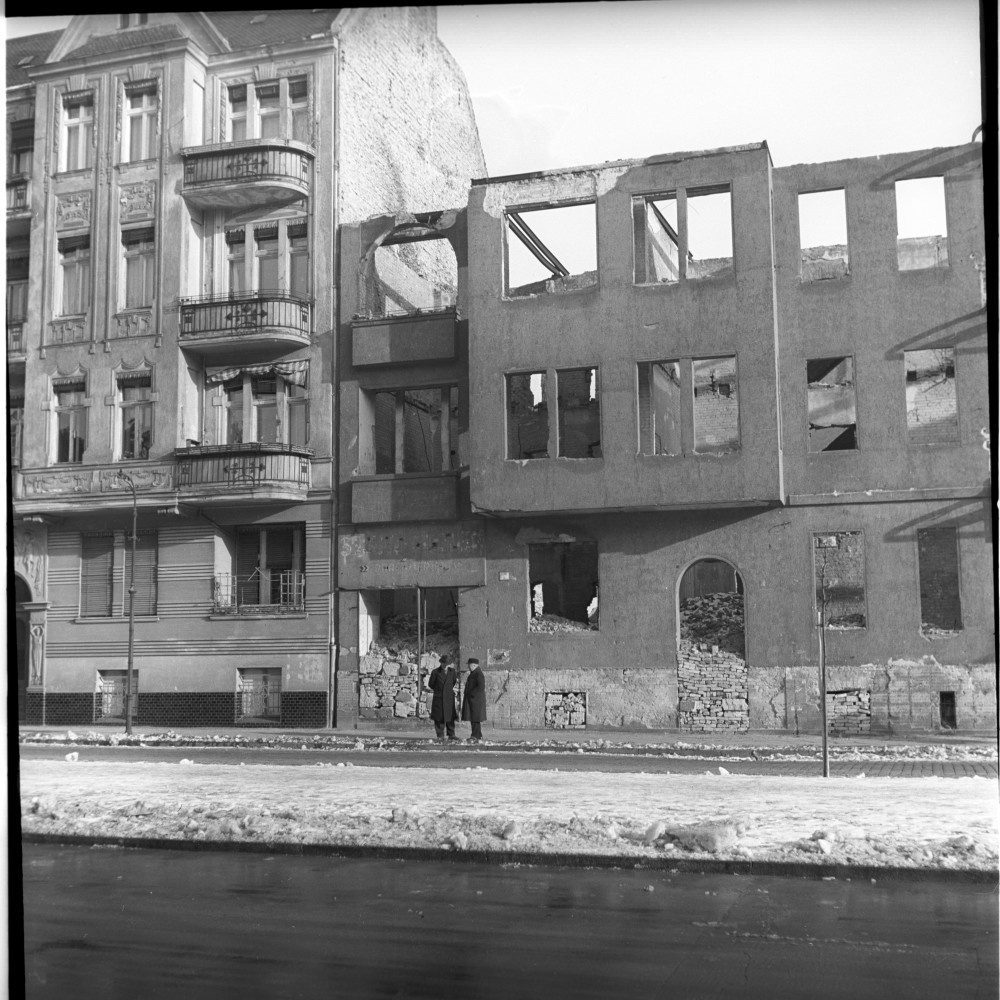 Negativ: Ruine, Thorwaldsenstraße 6, 1952 (Museen Tempelhof-Schöneberg/Herwarth Staudt CC BY-NC-SA)