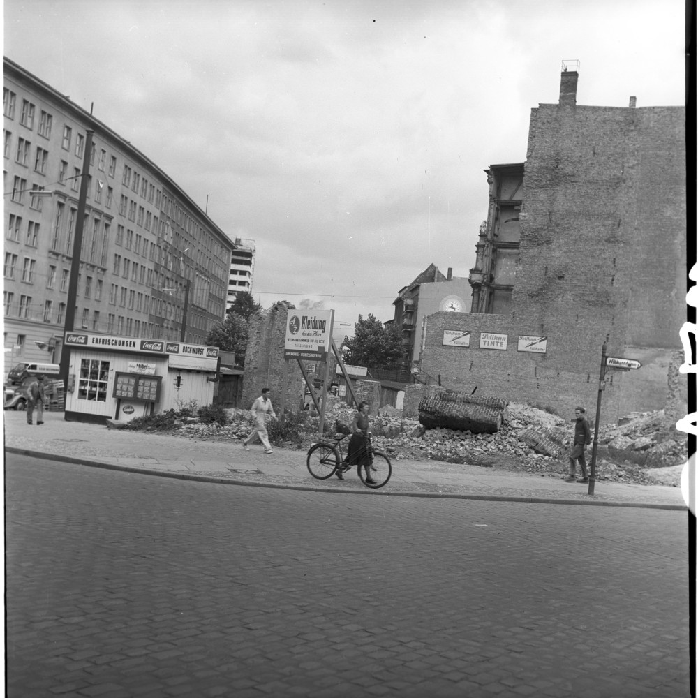 Negativ: Trümmer, Hauptstraße 161, 1953 (Museen Tempelhof-Schöneberg/Herwarth Staudt CC BY-NC-SA)