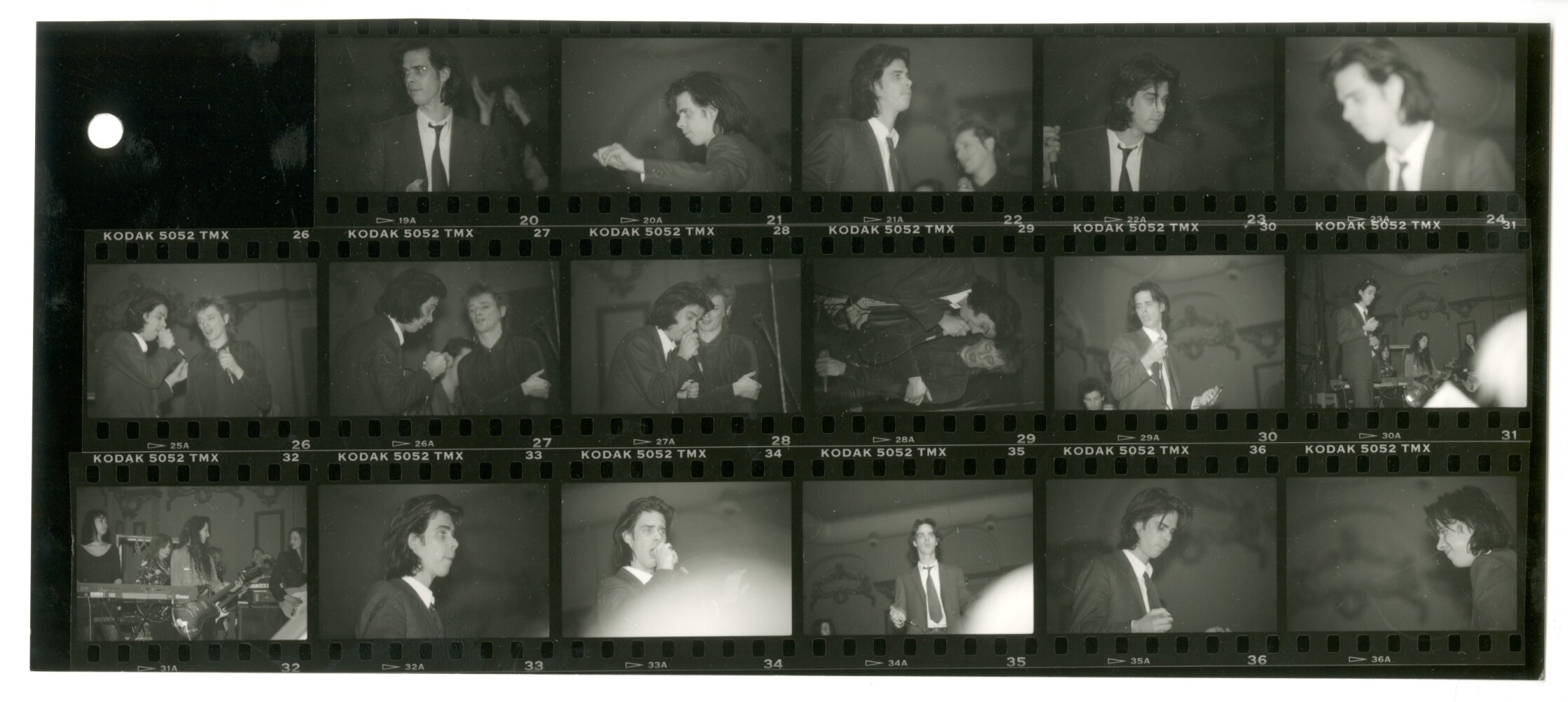 Nick Cave and the Bad Seeds 01.04.1990 I (Rita Maier / Schwules Museum Berlin RR-P)