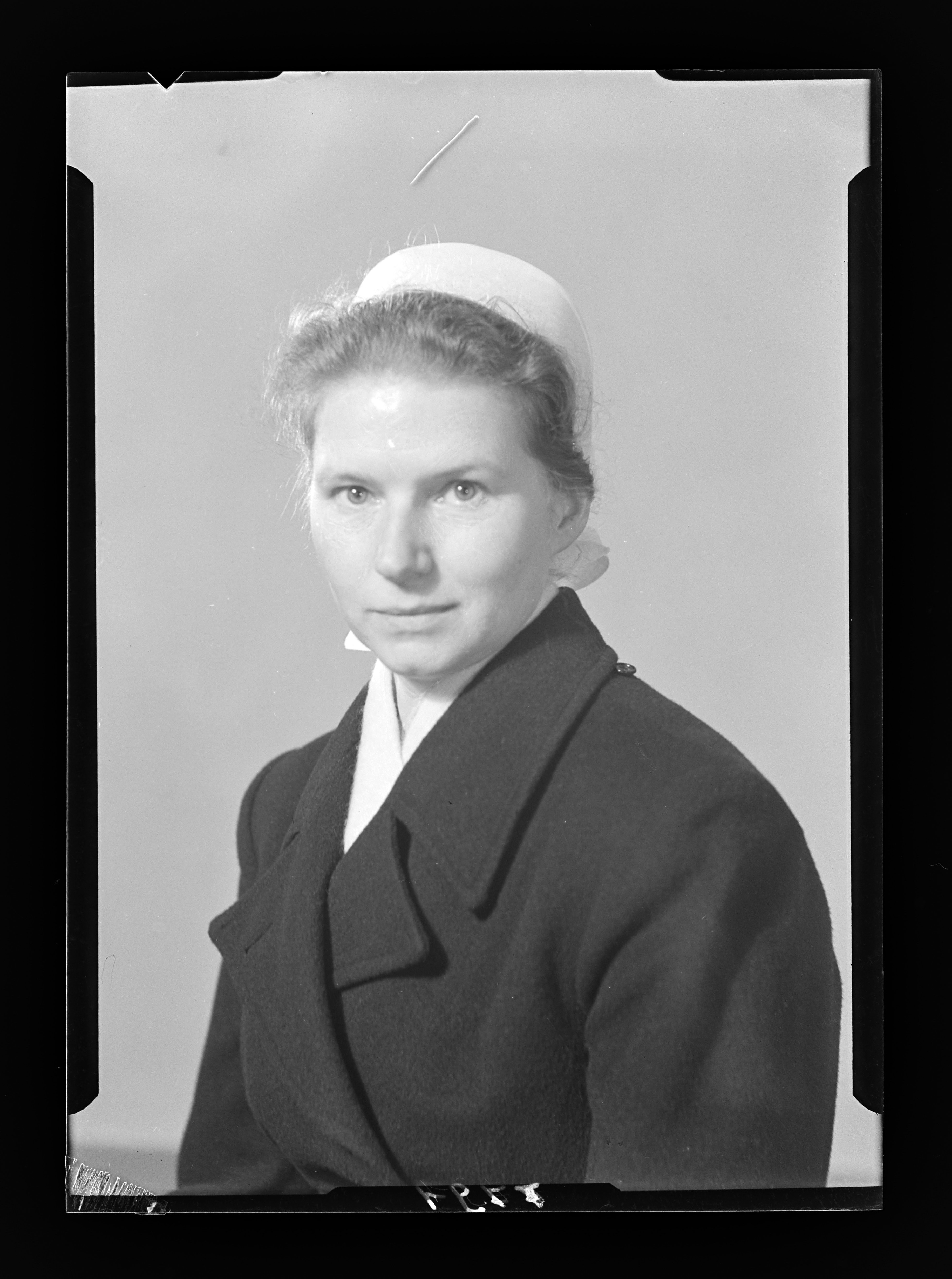 Krankenschwesternporträt Kehres (Gerda Schimpf Fotoarchiv CC BY)