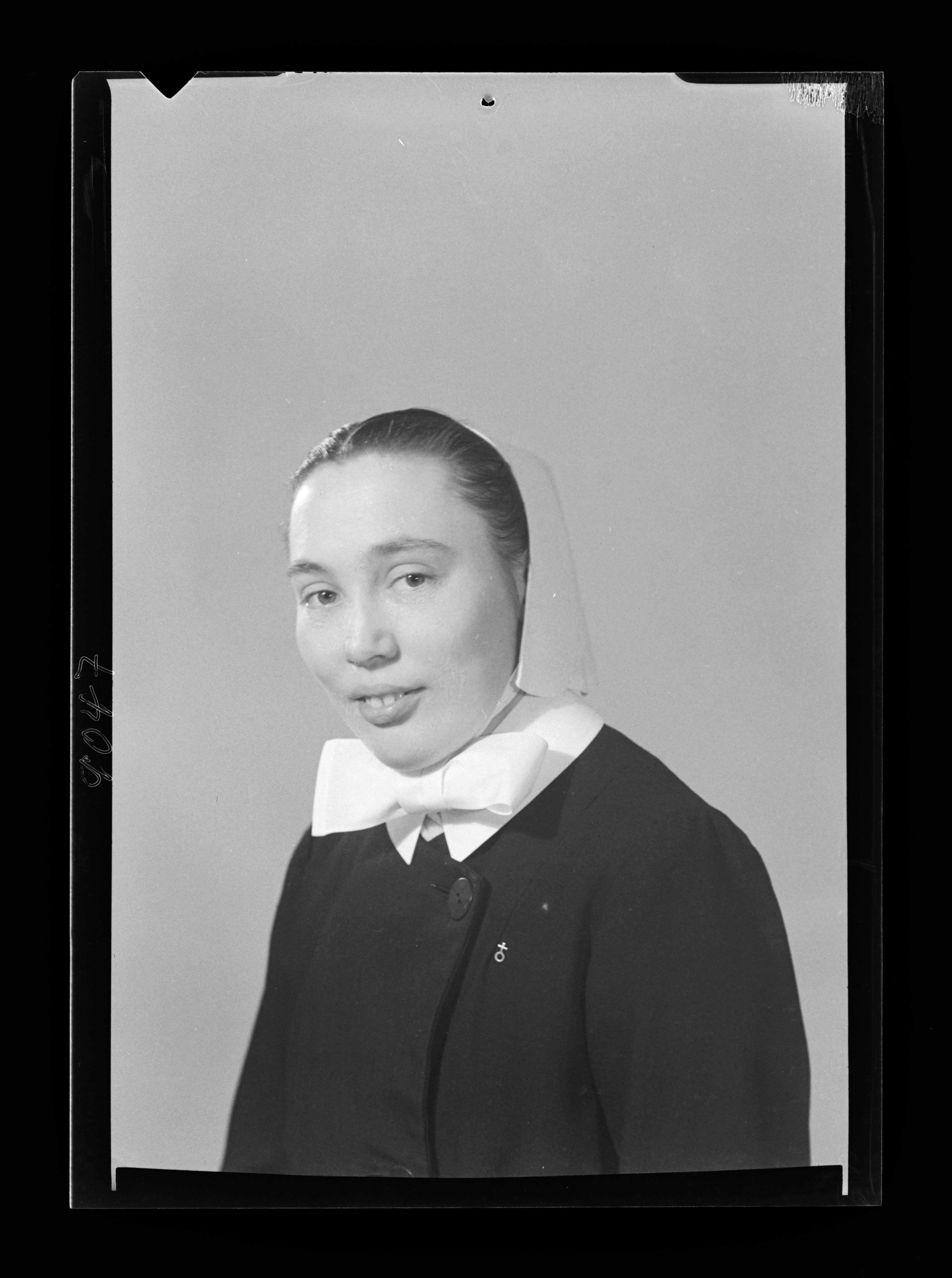 Krankenschwesternporträt Margot (Gerda Schimpf Fotoarchiv CC BY)
