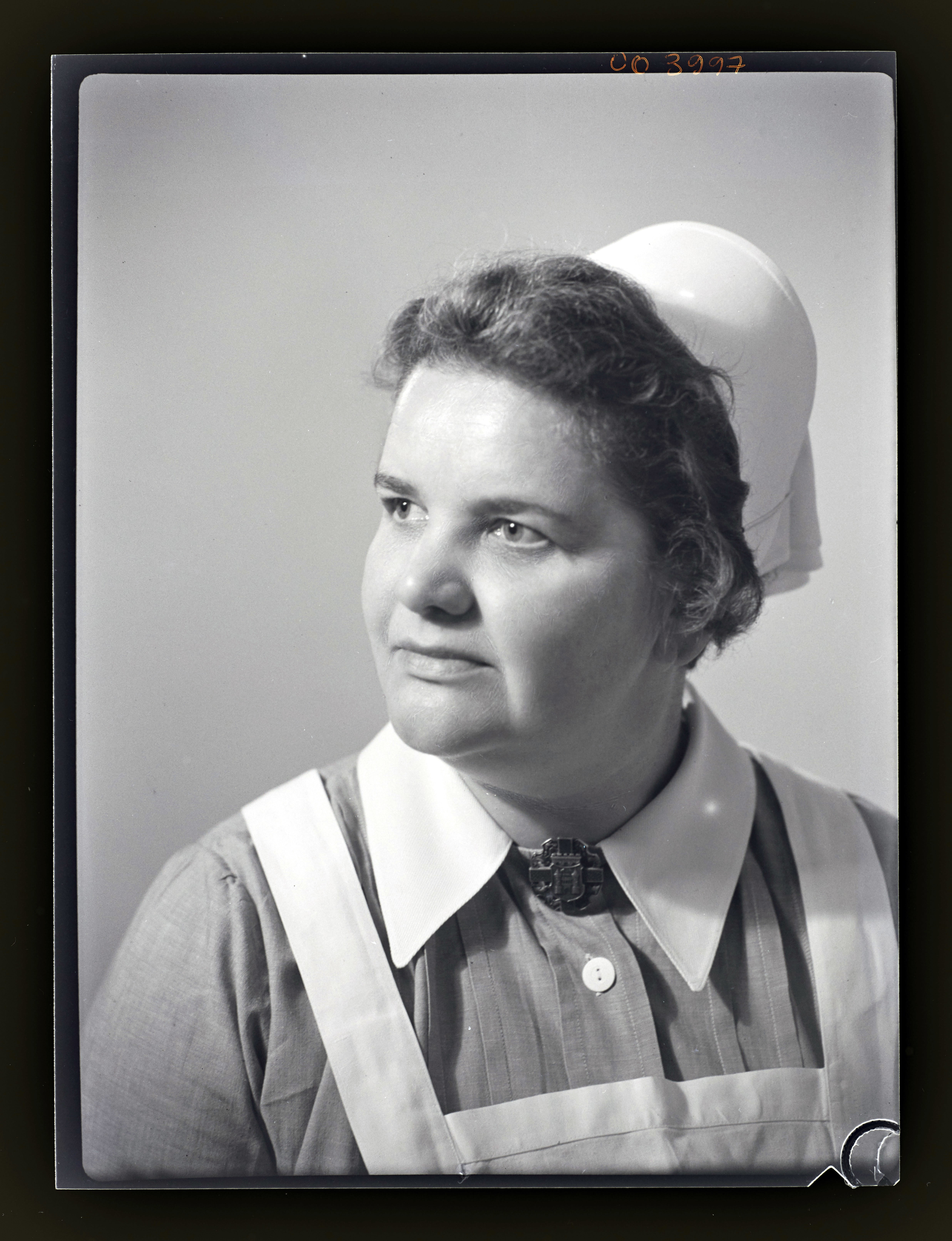 Krankenschwesternporträt Wanda Schimmach (Gerda Schimpf Fotoarchiv CC BY)