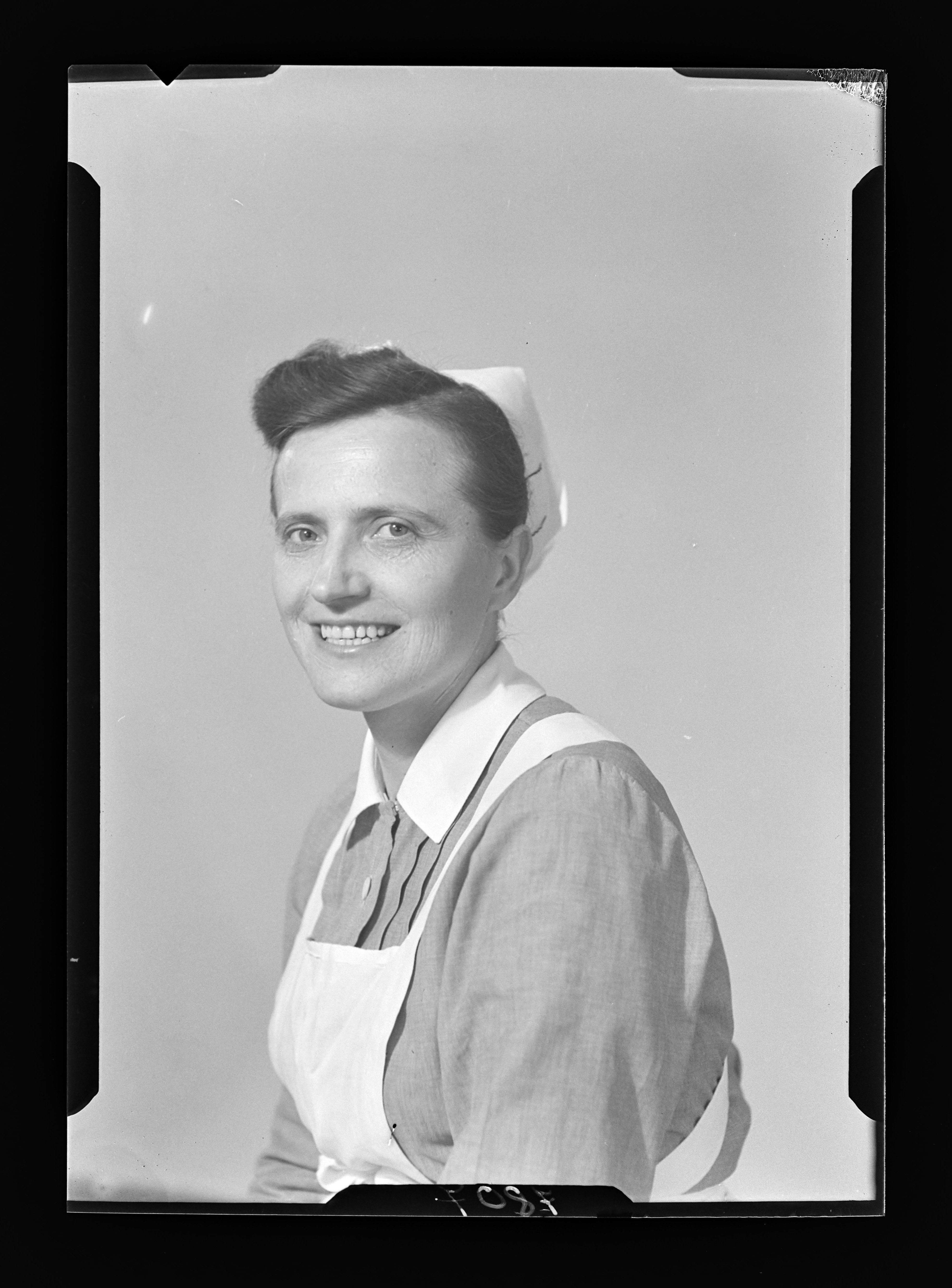 Krankenschwesternporträt Seidel (Gerda Schimpf Fotoarchiv CC BY)