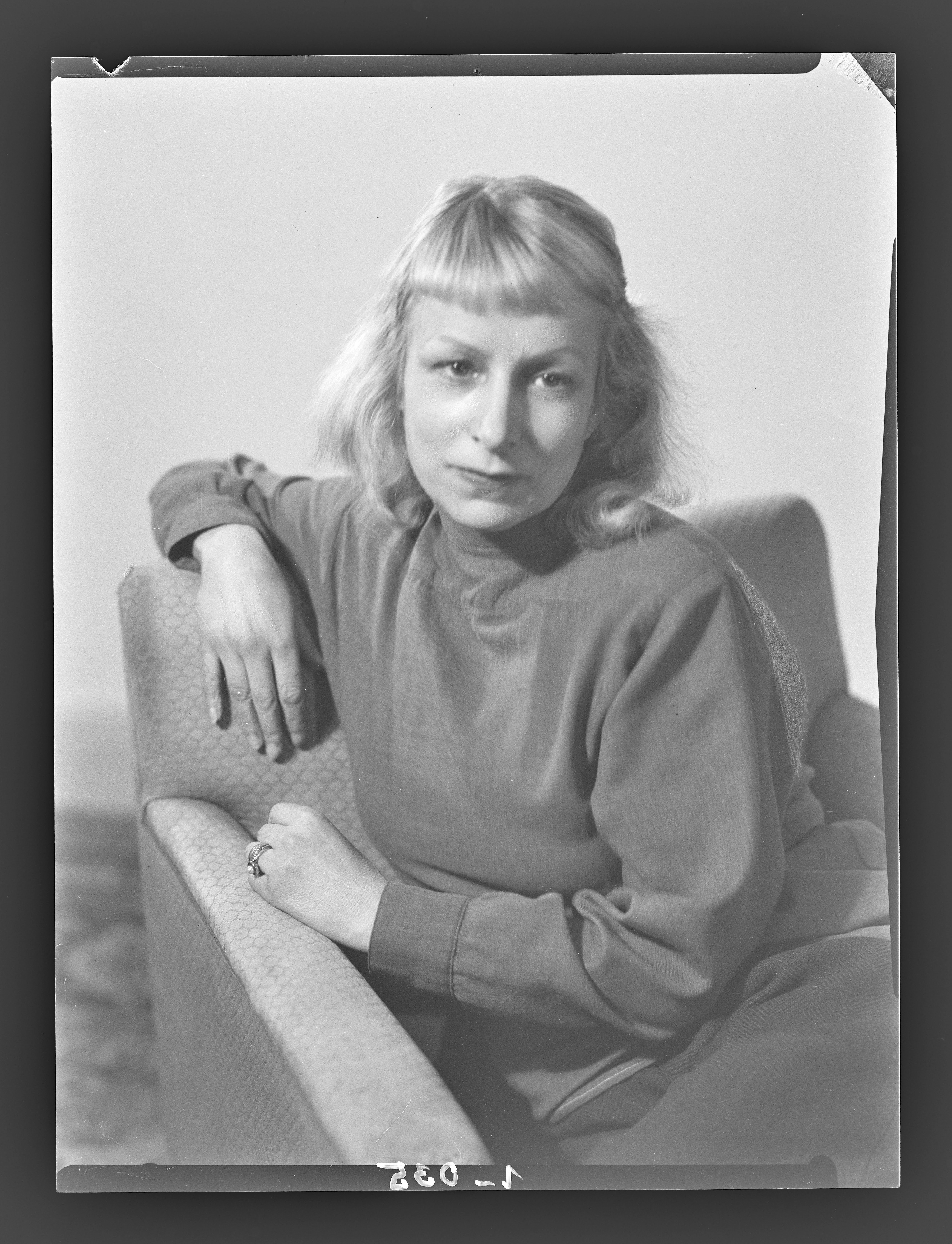 Künstlerinnenporträt Eva Schwimmer (1901-1986) (8) (Gerda Schimpf Fotoarchiv CC BY)