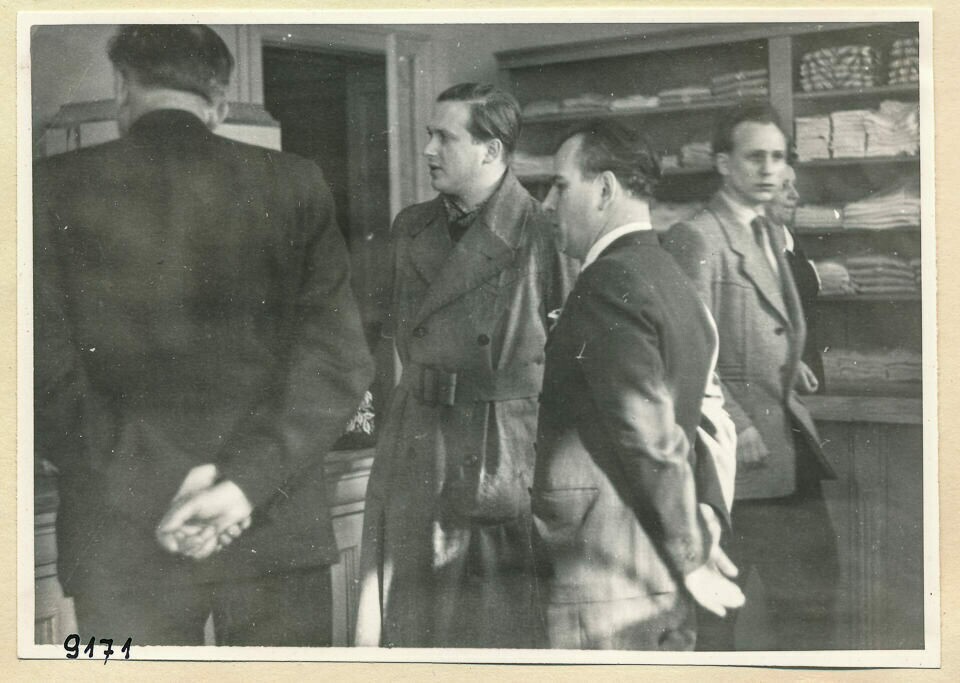 Werk-Konsum, Eröffnung, Bild 2; Foto 1954 (www.industriesalon.de CC BY-SA)