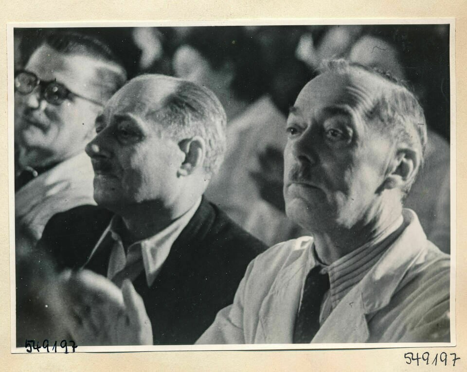 Besuch Molotows, Bild 19; Foto 1954 (www.industriesalon.de CC BY-NC-SA)