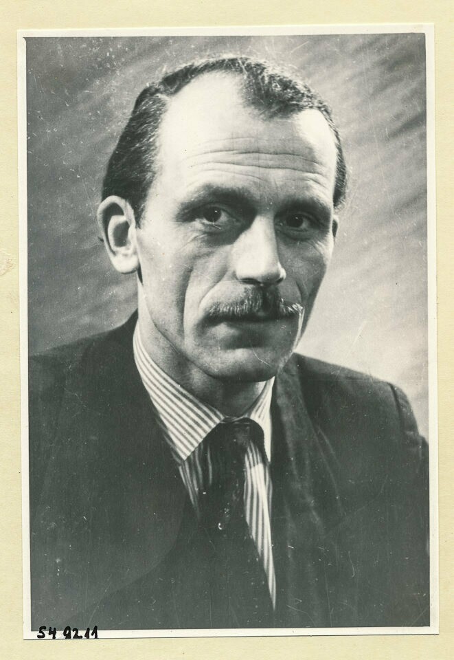 Portrait Günter Daun; Foto 1954 (www.industriesalon.de CC BY-NC-SA)