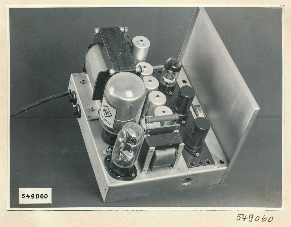 Fernsehsender, Bauteil, Bild 3; Foto 1954 (www.industriesalon.de CC BY-SA)