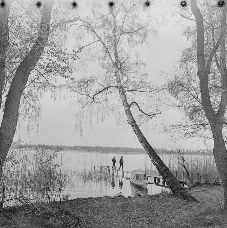 Steg am Krossinsee, 1967. SW-Foto © Kurt Schwarz. (Kurt Schwarz CC BY-NC-SA)