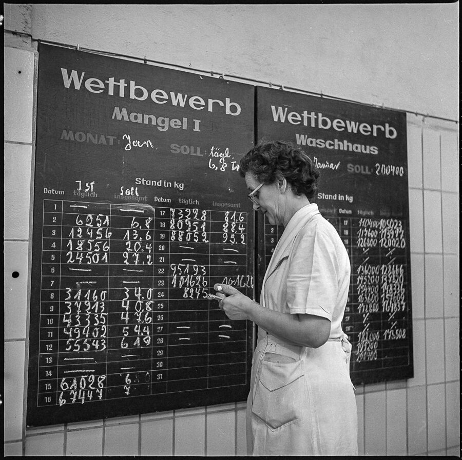 Großwäscherei REWATEX in Spindlersfeld, Bild 2, 1968. SW-Foto © Kurt Schwarz. (Kurt Schwarz CC BY-NC-SA)