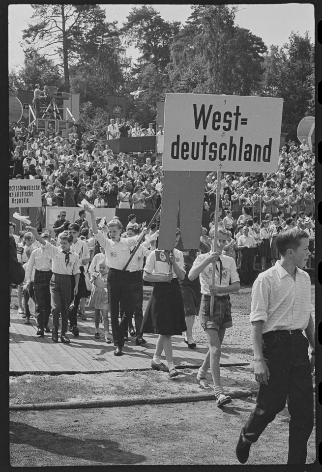 1. Internationales Kindersommerlager am Werbellinsee, Bild 3, 1960. SW-Foto © Kurt Schwarz. (Kurt Schwarz CC BY-NC-SA)