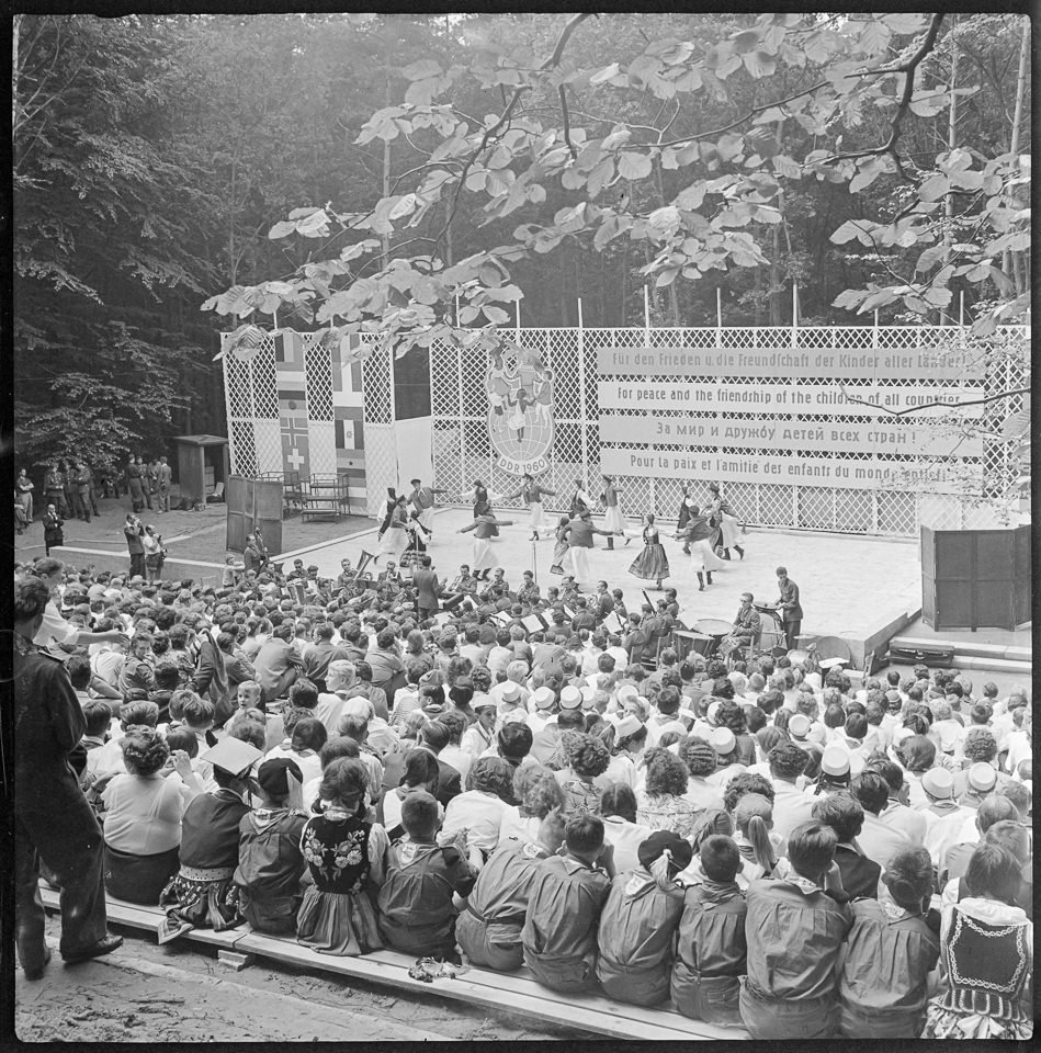 1. Internationales Kindersommerlager am Werbellinsee, Bild 6, 1960. SW-Foto © Kurt Schwarz. (Kurt Schwarz CC BY-NC-SA)