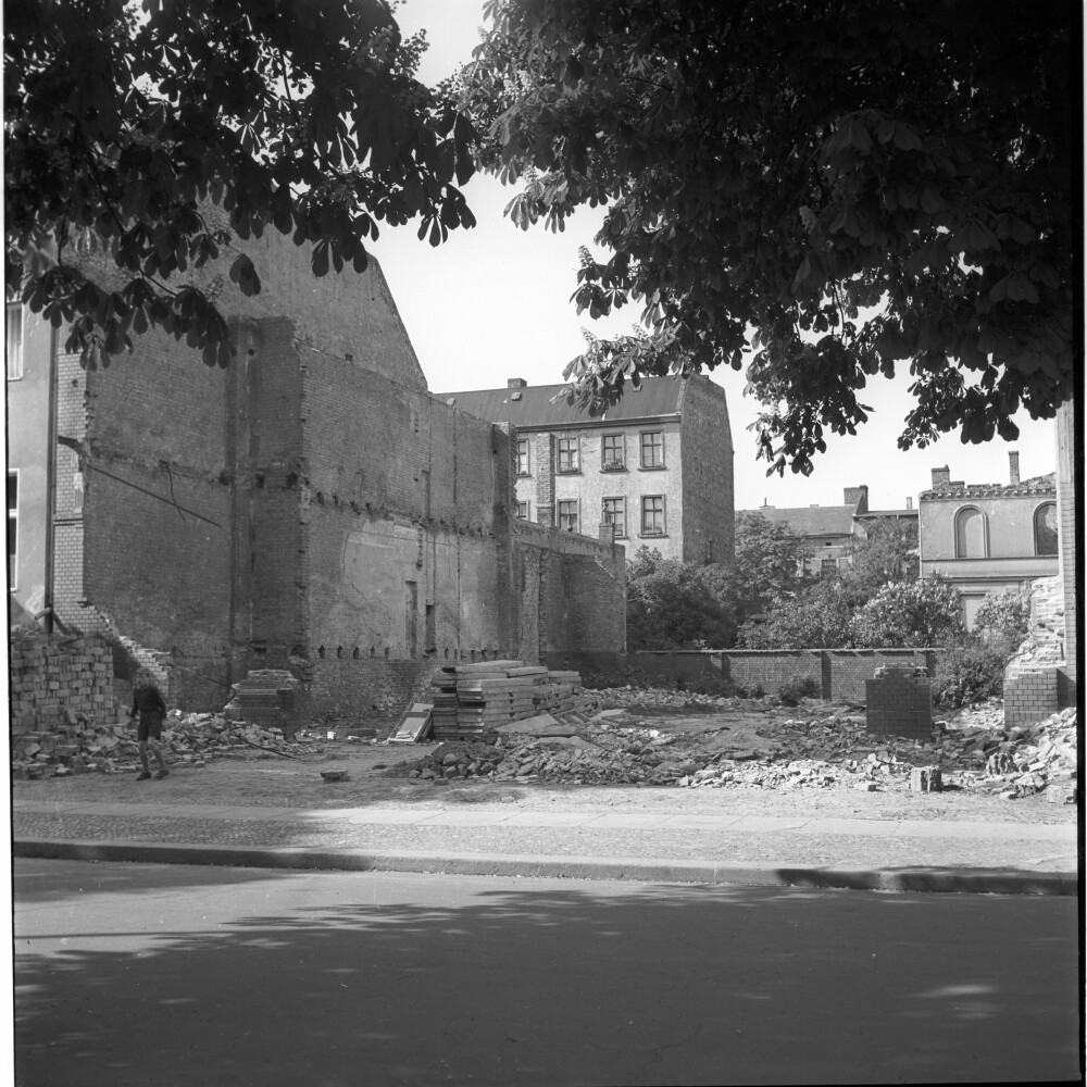 Negativ: Gelände, Albestraße 2, 1953 (Museen Tempelhof-Schöneberg/Herwarth Staudt CC BY-NC-SA)