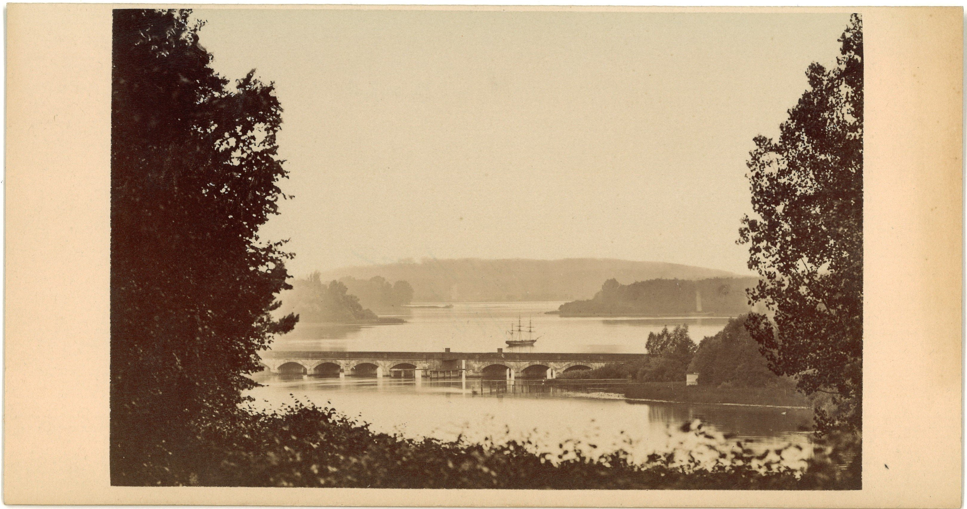Potsdam: Glienicker Brücke (Schinkel) von Südosten (Landesgeschichtliche Vereinigung für die Mark Brandenburg e.V., Archiv CC BY)