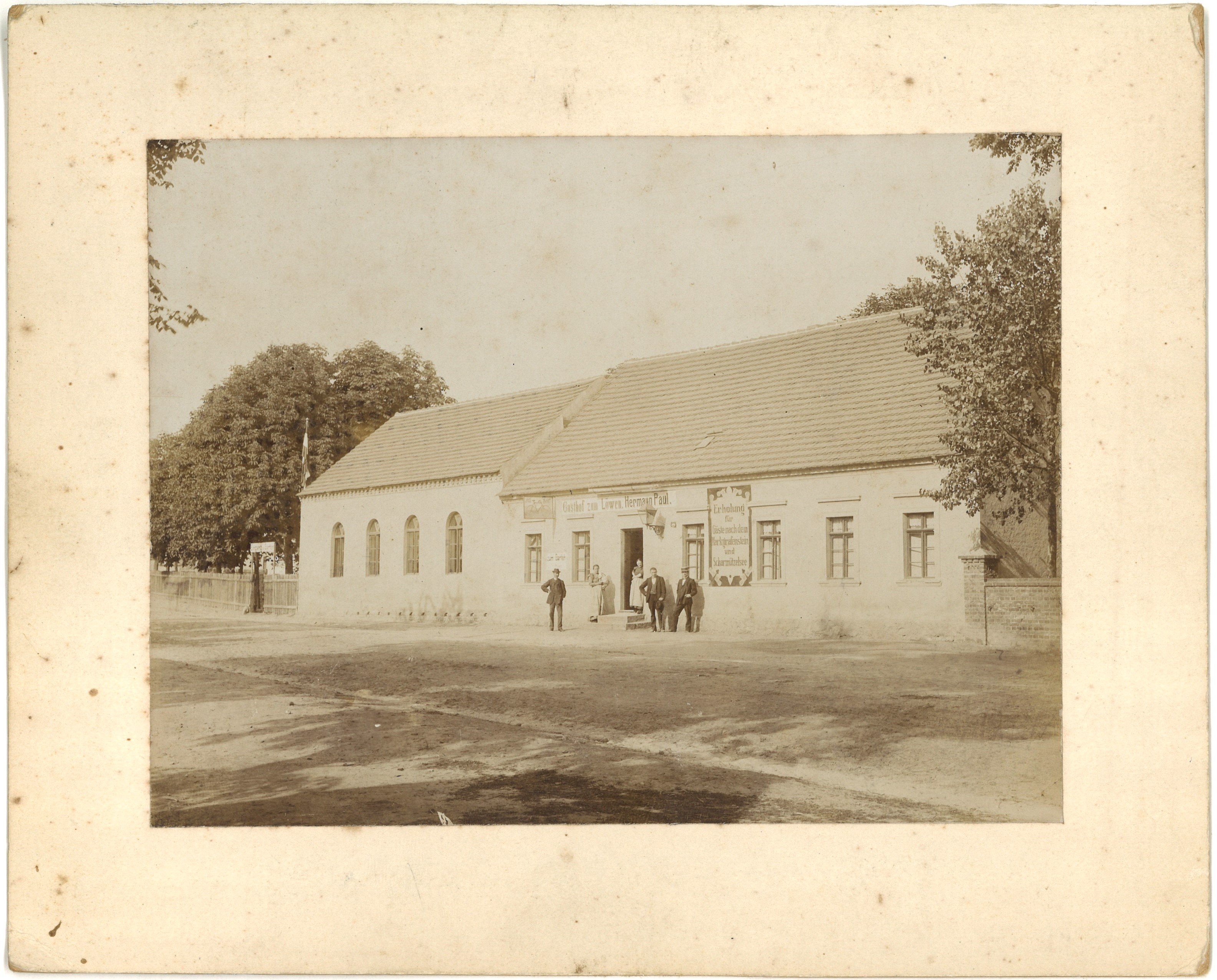 Rauen (Kr. Beeskow-Storkow): Gasthof zum Löwen (Landesgeschichtliche Vereinigung für die Mark Brandenburg e.V., Archiv CC BY)