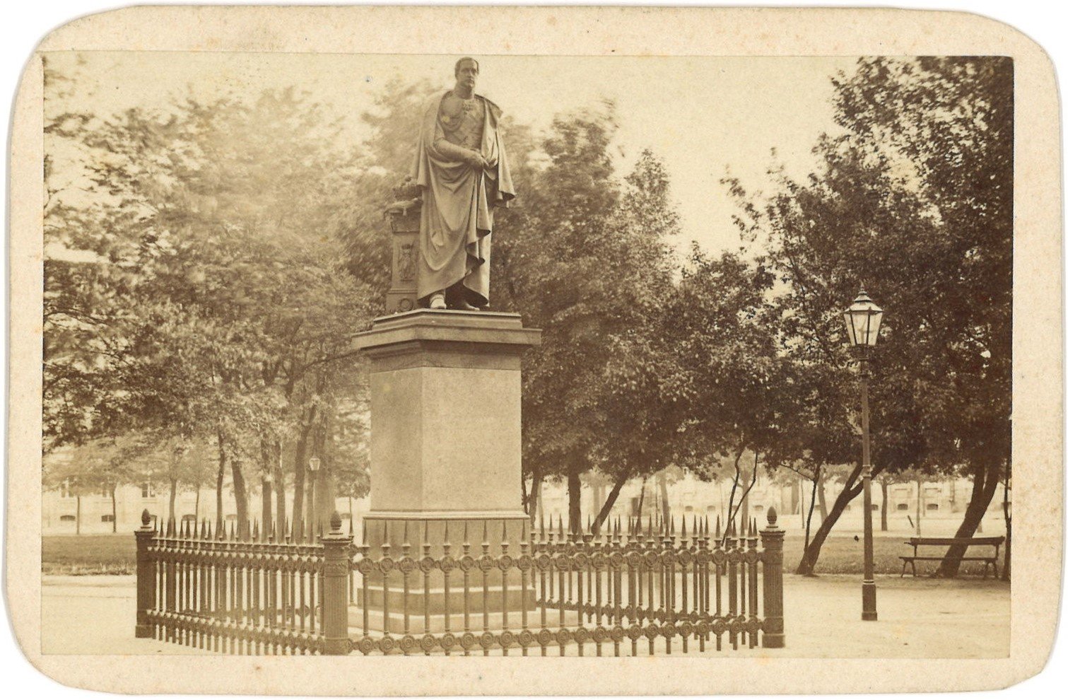 Potsdam: Denkmal Friedrich Wilhelms III. auf dem Wilhelmsplatz (Landesgeschichtliche Vereinigung für die Mark Brandenburg e.V., Archiv CC BY)