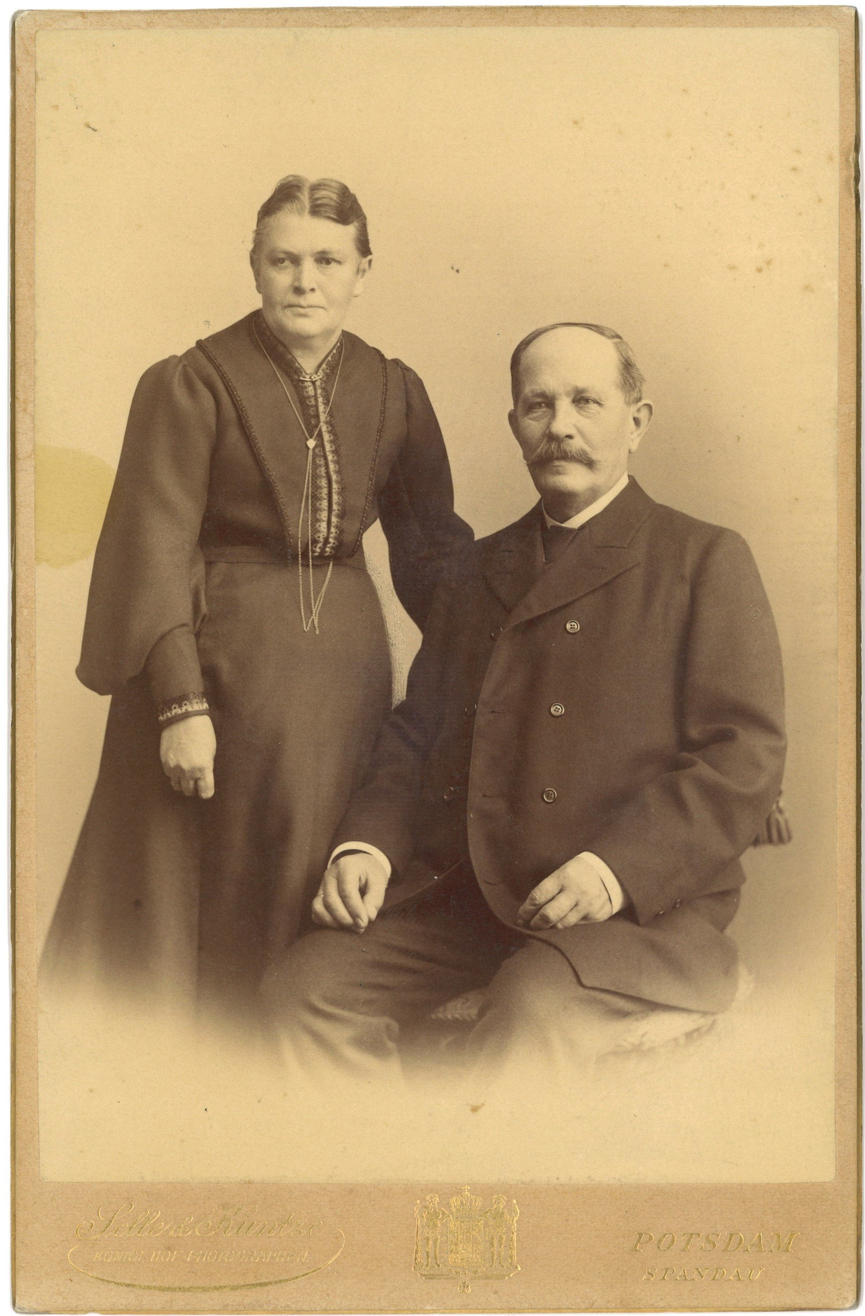 Mierzwa, Wilhelm (geb. 1841) und Auguste geb. Beck (geb. 1844) (Landesgeschichtliche Vereinigung für die Mark Brandenburg e.V., Archiv CC BY)