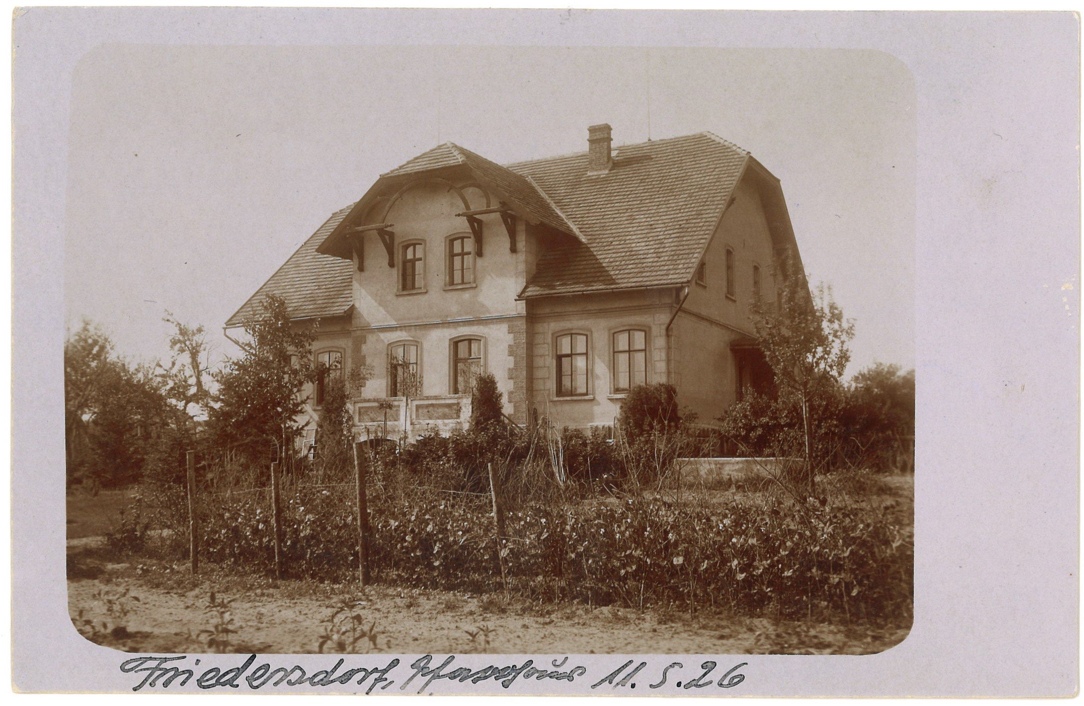 Friedersdorf (Kr. Sorau) / Biedrzychowice Dolne: Pfarrhaus (Landesgeschichtliche Vereinigung für die Mark Brandenburg e.V., Archiv CC BY)