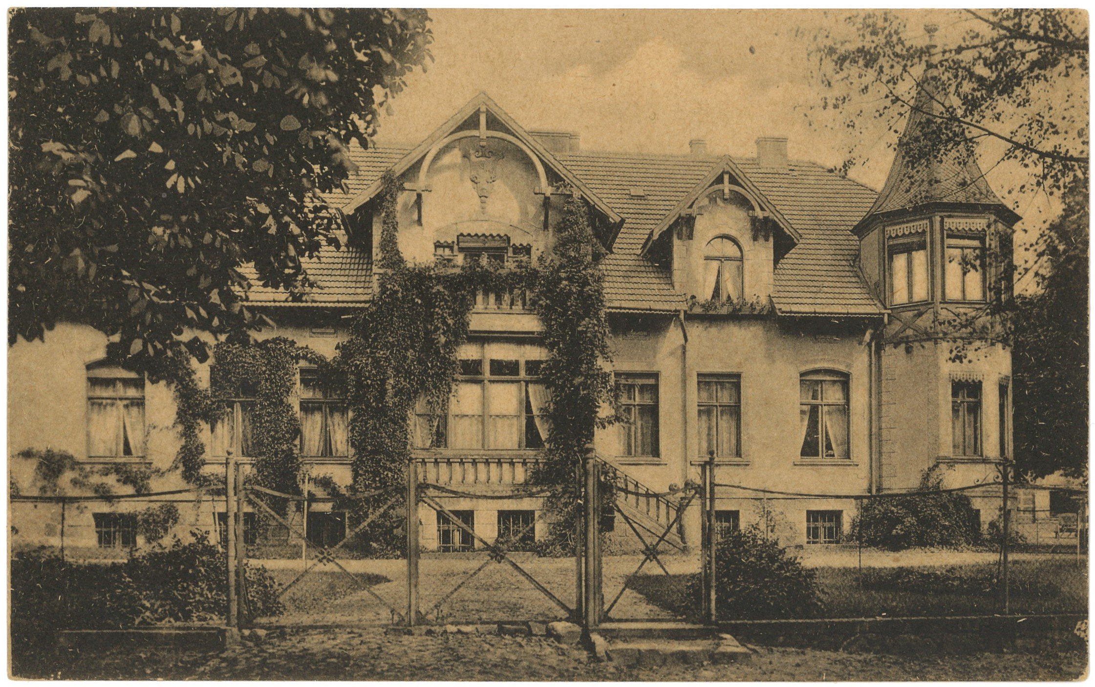 Klausdorf (Kr. Soldin) [Płonno]: Herrenhaus (Landesgeschichtliche Vereinigung für die Mark Brandenburg e.V., Archiv CC BY)