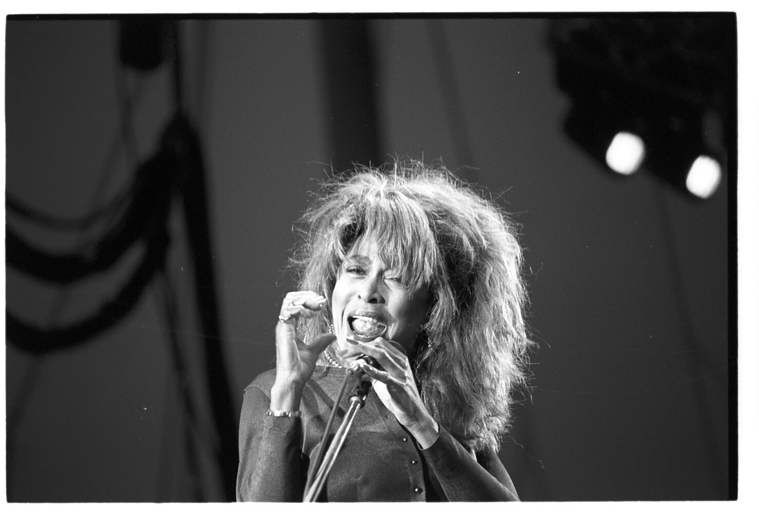 Tina Turner 02.07.1987 I N 3 (Rita Maier / Schwules Museum Berlin RR-P)