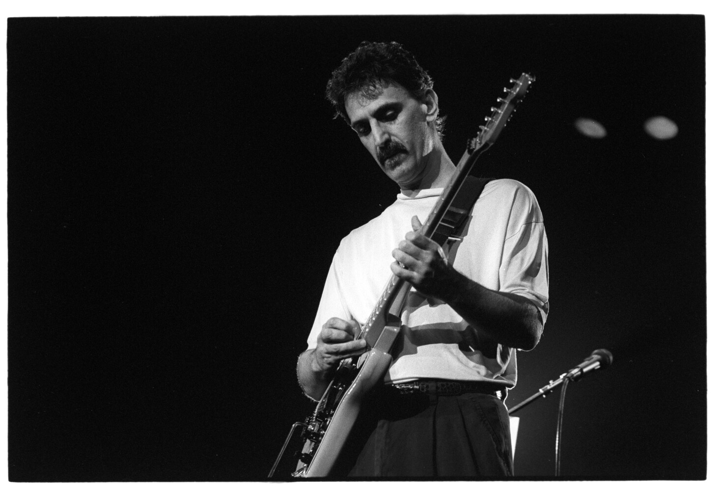 Frank Zappa 11.+12.04.1988 I N 1 (Rita Maier / Schwules Museum Berlin RR-P)